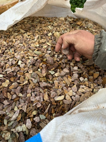 Златолит персиковый декоративная каменная крошка купить в Томской области