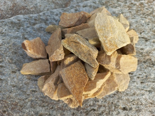 Златолит жёлтый декоративная каменная крошка купить в Томской области