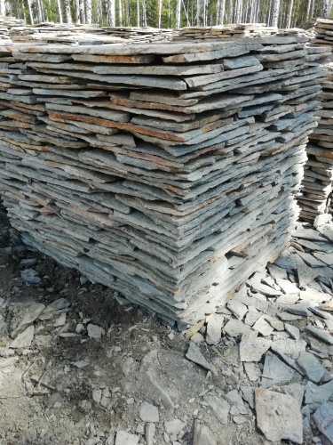 Плитняк златолит Уральский для цоколя, отмостки купить в Томской области