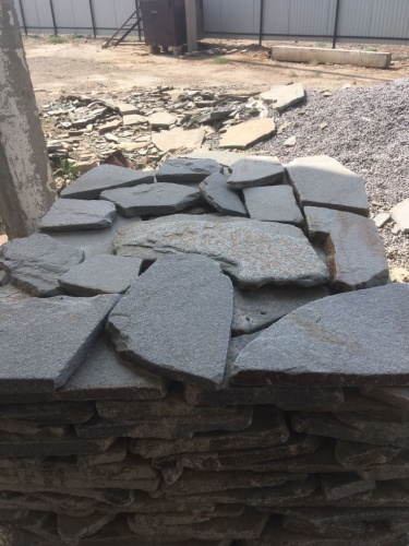 Златолит серебристый галтованный для лестниц купить в Томской области